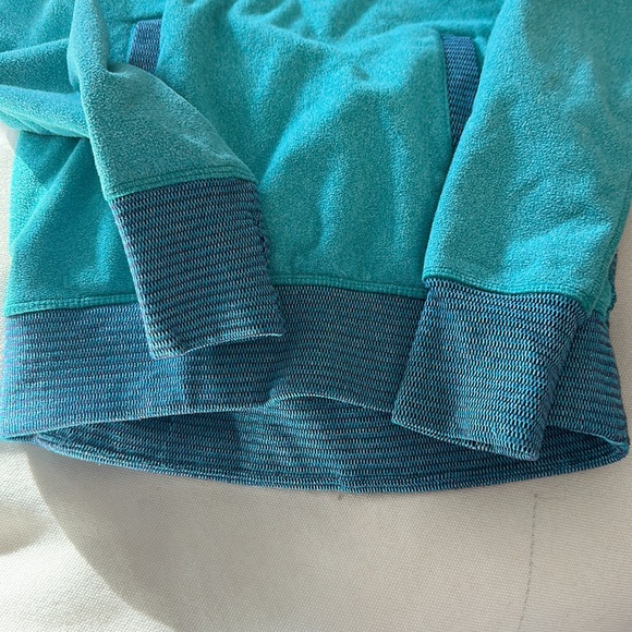 Ivivva Girls 1/4 Zip Pullover Size 10 - Picture 3 of 4